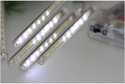 Valguskett "Meteo" 80 LED lampi